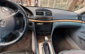 Mercedes-Benz E 320, снимка 9