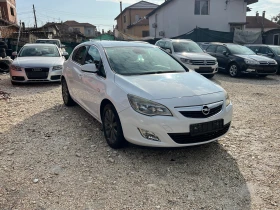 Opel Astra 1.7 CDTI COSMO, снимка 1