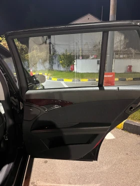 Mercedes-Benz E 220, снимка 13