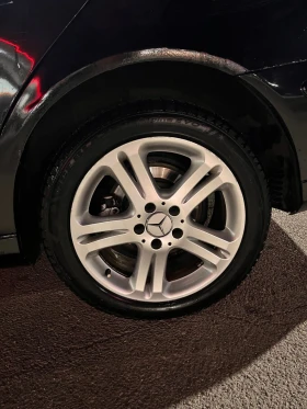 Mercedes-Benz E 220, снимка 14