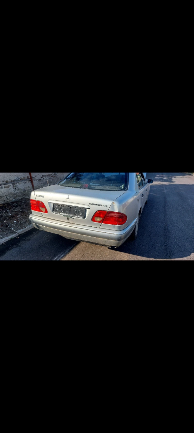 Mercedes-Benz E 290, снимка 4 - Автомобили и джипове - 41287329