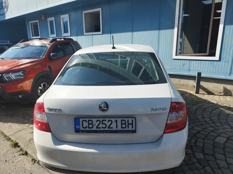 Skoda Rapid, снимка 3 - Автомобили и джипове - 47859943