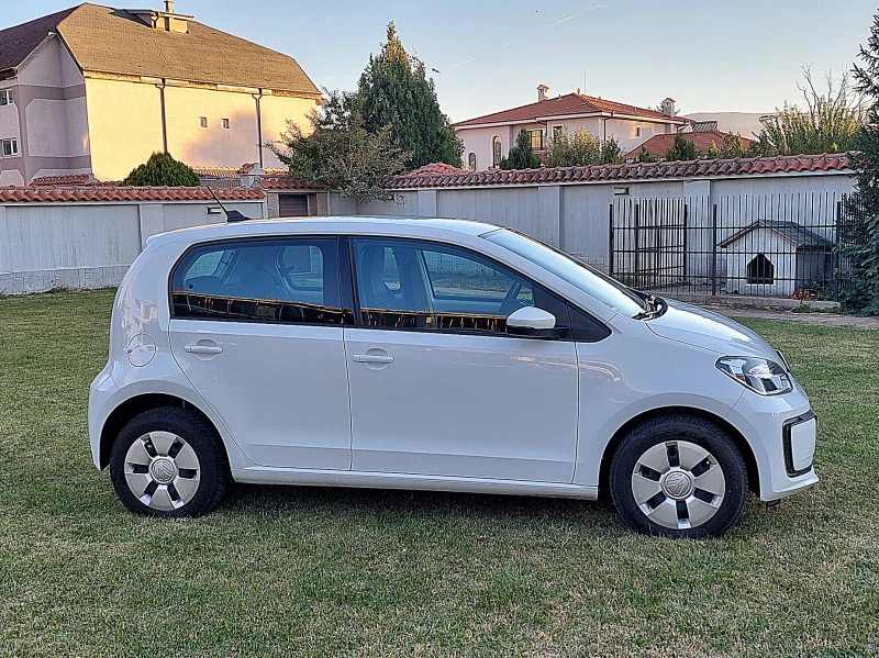 VW Up 36.8 kW CCS port, снимка 8 - Автомобили и джипове - 47870045