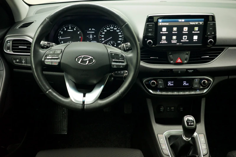 Hyundai I30 1.4 99hp, снимка 8 - Автомобили и джипове - 48496174