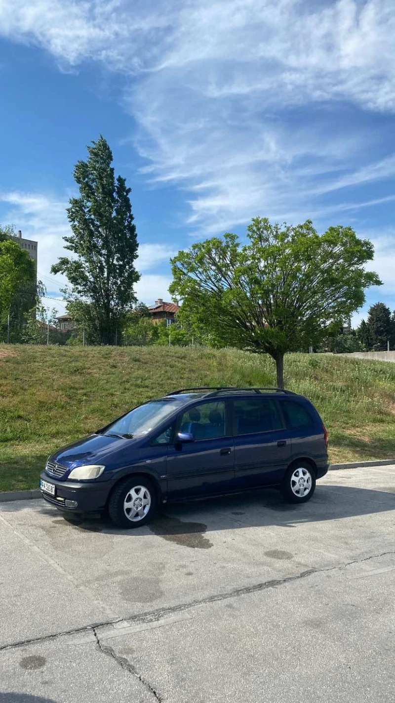 Opel Zafira, снимка 6 - Автомобили и джипове - 48754157