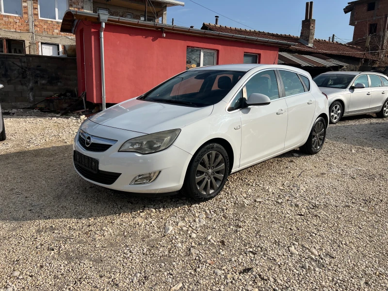 Opel Astra 1.7 CDTI COSMO, снимка 7 - Автомобили и джипове - 48836261