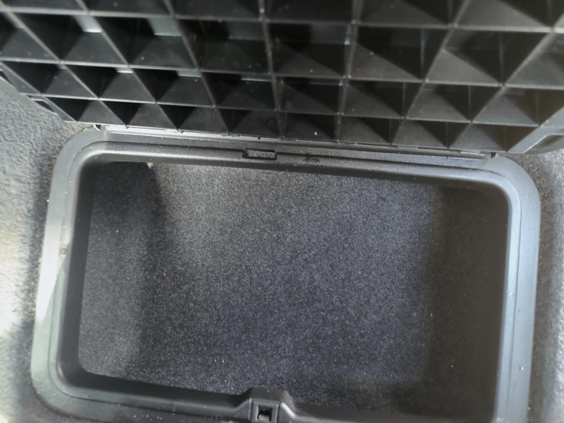 Renault Grand scenic 1.6i EURO4, снимка 17 - Автомобили и джипове - 49966188