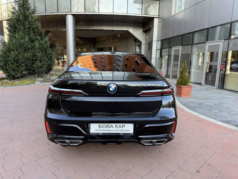 BMW 760 xDrive Седан, снимка 6 - Автомобили и джипове - 52444060