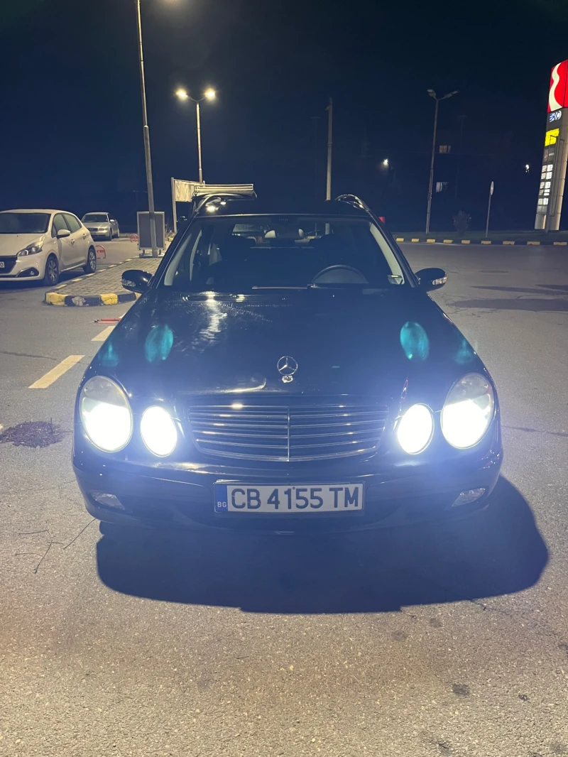 Mercedes-Benz E 220, снимка 6 - Автомобили и джипове - 52932624