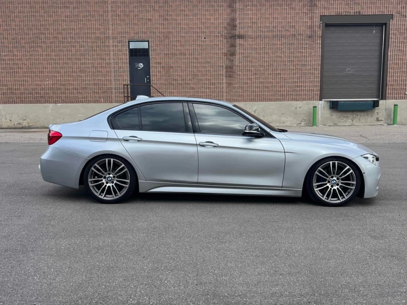 BMW 340 * xDrive * CARFAX * БЕЗ ПЪРВОНАЧАЛНА ВНОСКА, снимка 3 - Автомобили и джипове - 53126882