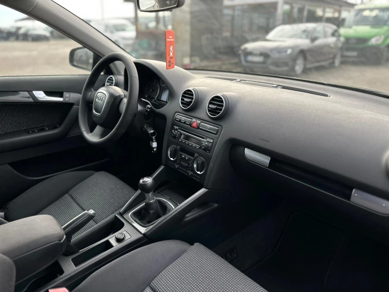Audi A3 / 2.0 TDI / SPORTBACK /, снимка 12 - Автомобили и джипове - 53164491