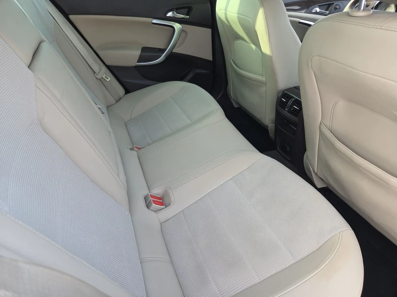 Opel Insignia 2.0cdti* automatik* , снимка 15 - Автомобили и джипове - 53191348