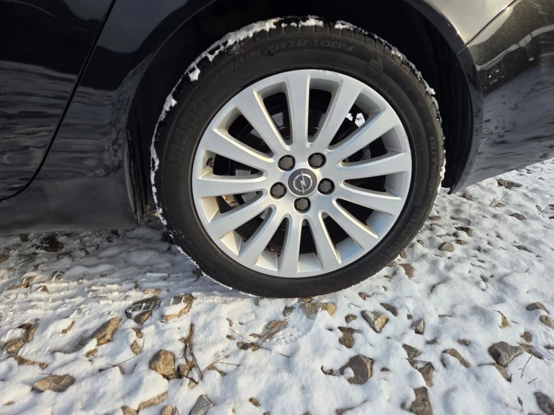 Opel Insignia 2.0cdti* automatik* , снимка 9 - Автомобили и джипове - 53191348