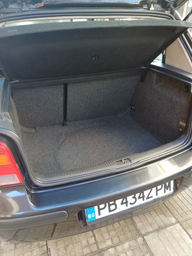 VW Golf 1.4 16v, снимка 14 - Автомобили и джипове - 53478379