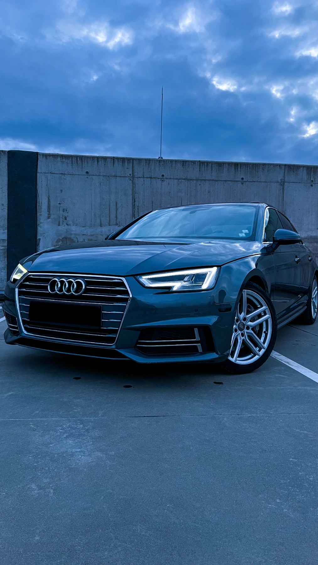 Audi A4 2.0 TFSI QUATTRO 3xS-line, снимка 1