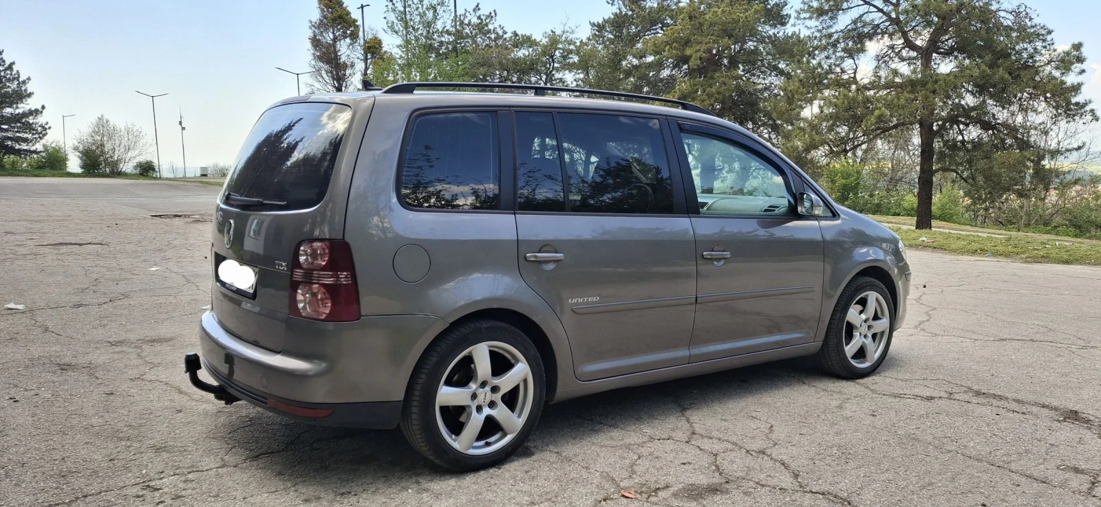 VW Touran 1.9TDI-DSG  - изображение 3