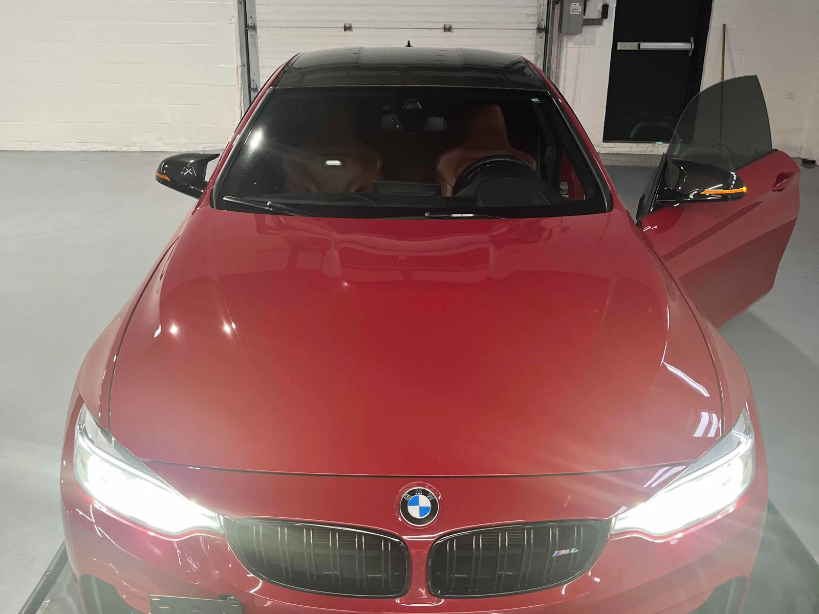 BMW M4 * * CARFAX * *   * *  | Mobile.bg   2