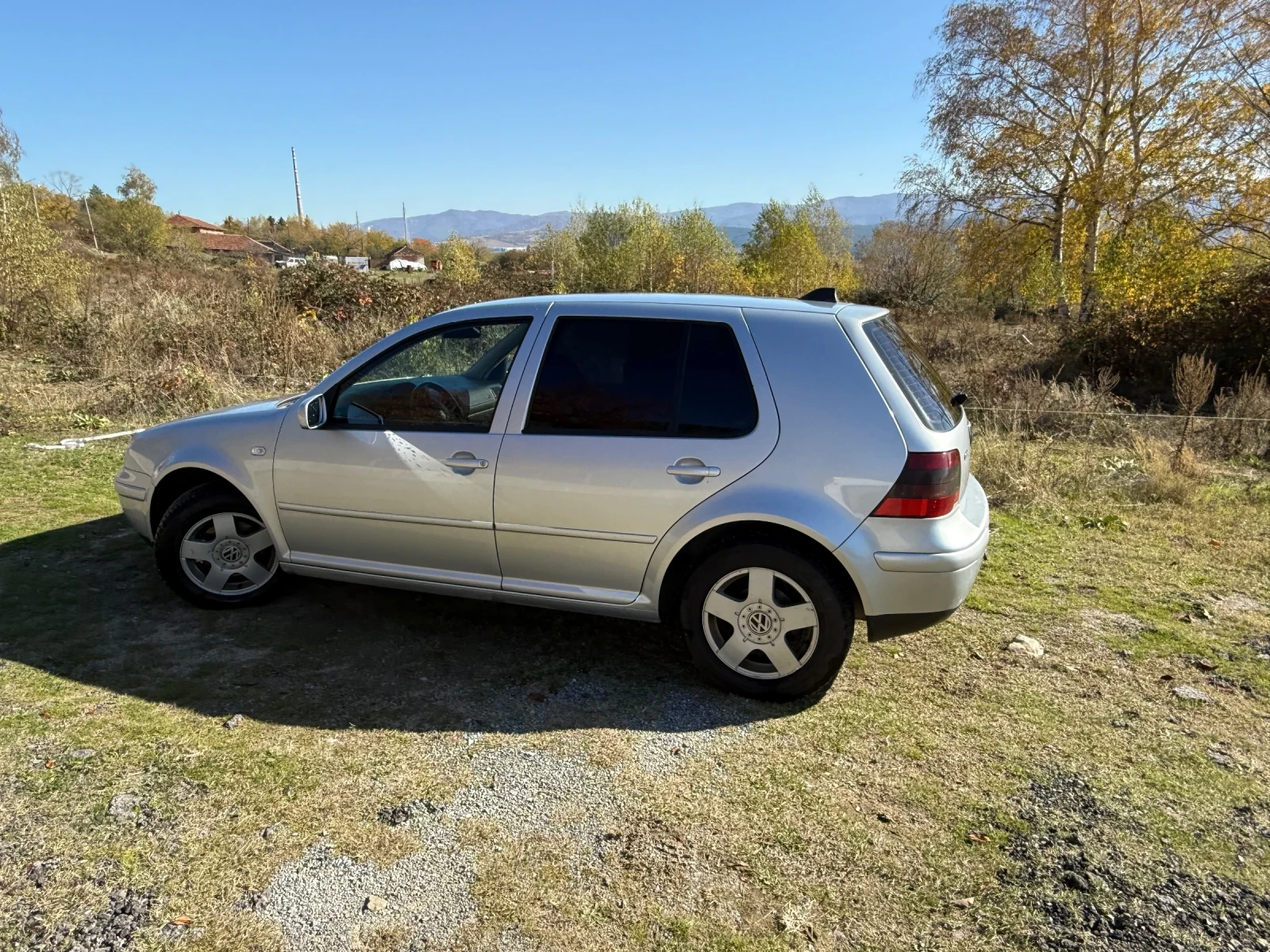 VW Golf 1.9 TDI 101 помпа дюза - изображение 4