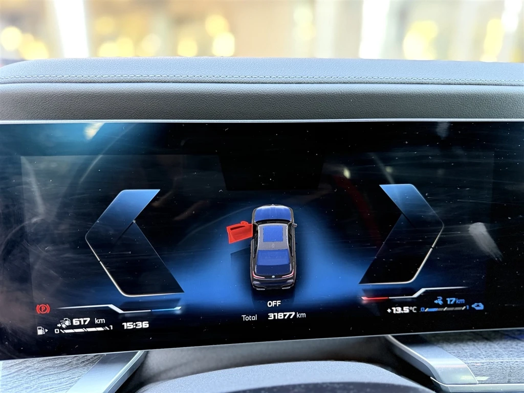 BMW 760 e xDrive  | Mobile.bg   15