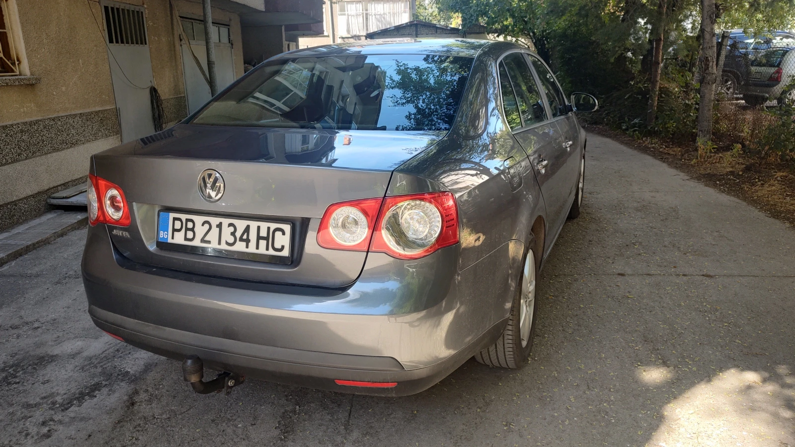 VW Jetta 1.6 102 К.С - изображение 6