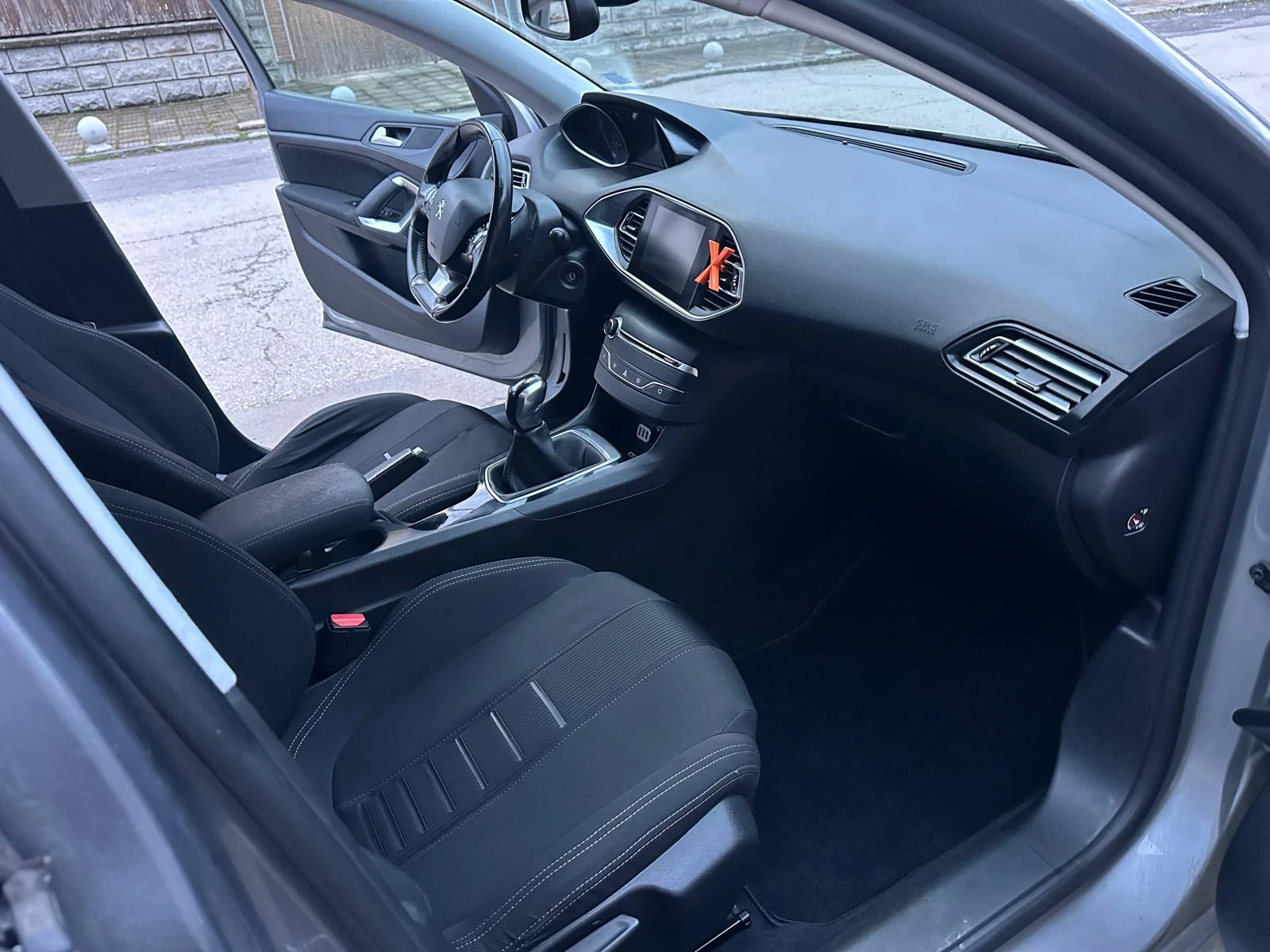 Peugeot 308 1.6 HDI 92 | Mobile.bg � ����������� 9