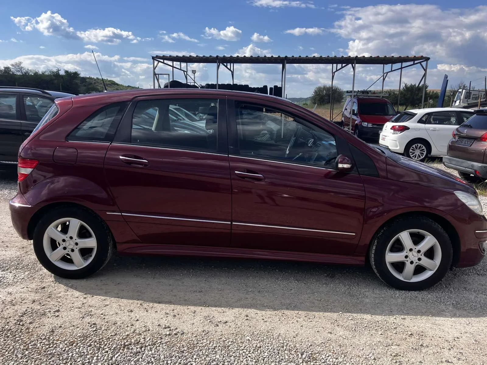 Mercedes-Benz B 170 1.7i, снимка 5 - Автомобили и джипове - 53963454