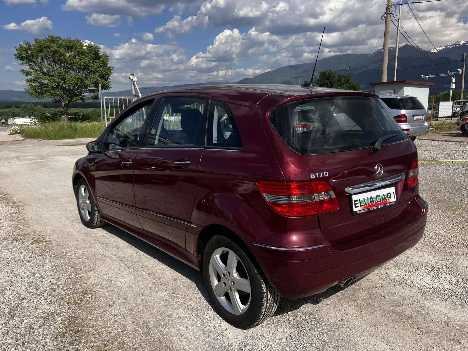 Mercedes-Benz B 170 1.7i, снимка 4 - Автомобили и джипове - 53963454