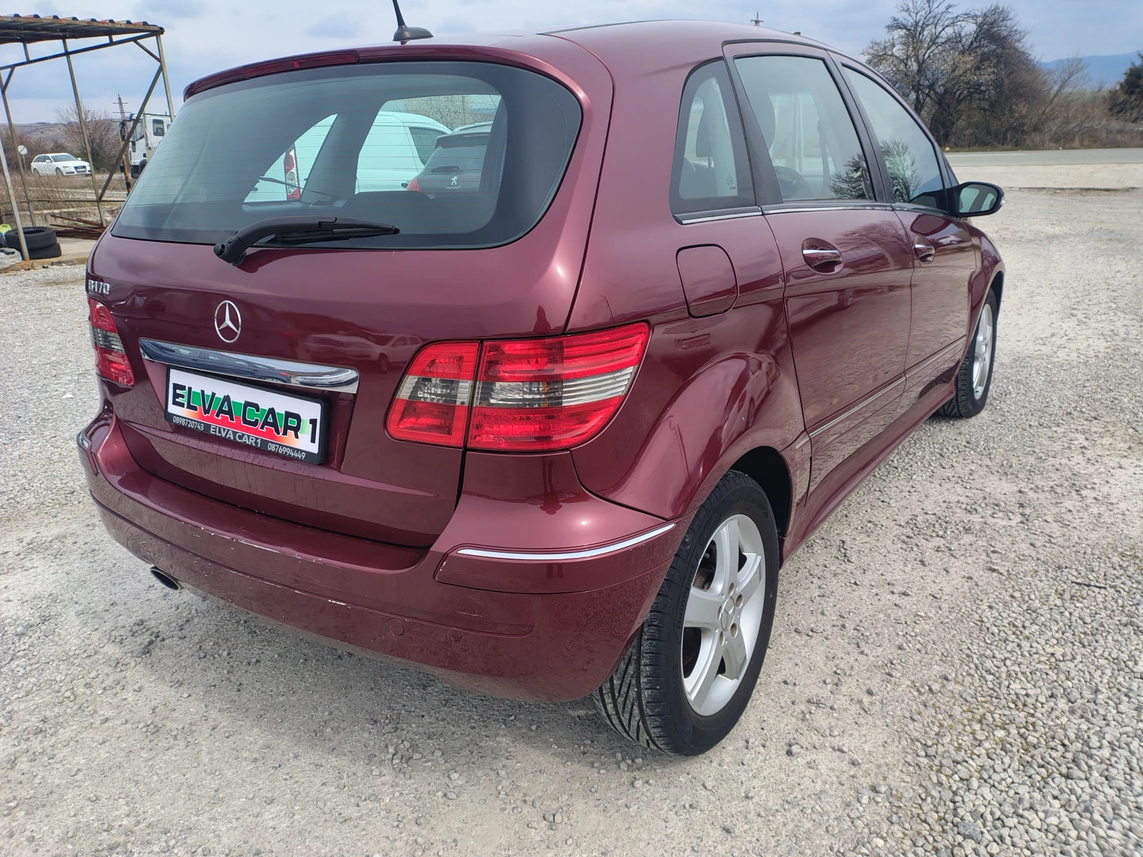 Mercedes-Benz B 170 1.7i, снимка 6 - Автомобили и джипове - 53963454