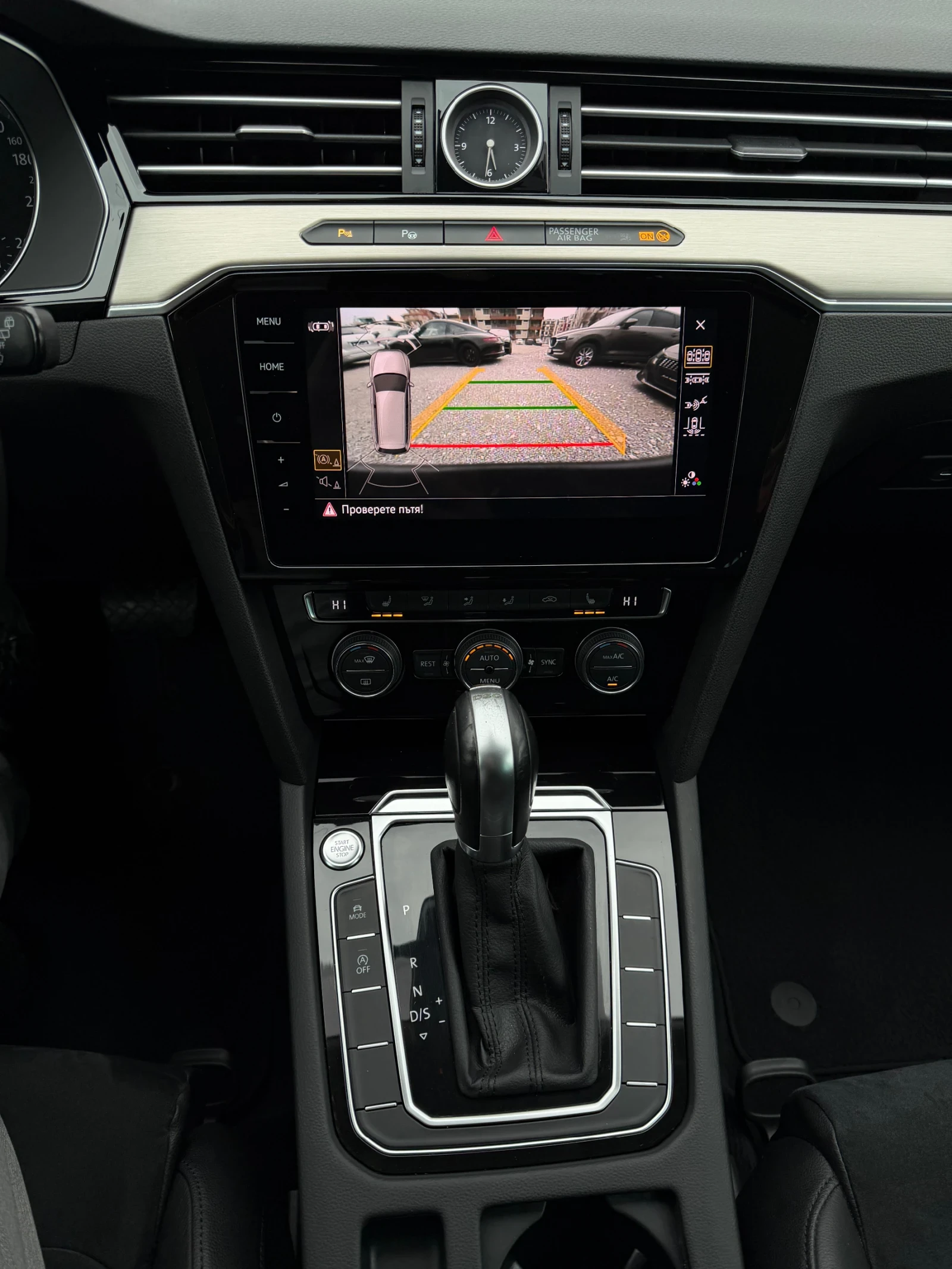 VW Passat 2.0 TDI 4Motion 190 к.с. Автоматик Швейцария , снимка 12 - Автомобили и джипове - 54025899