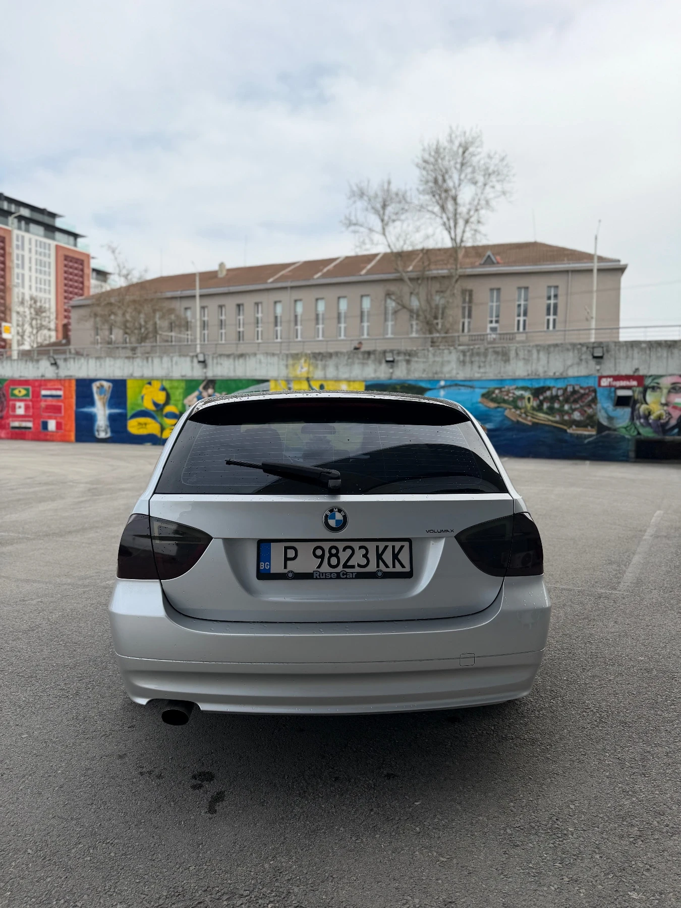 BMW 320, снимка 5 - Автомобили и джипове - 54181179