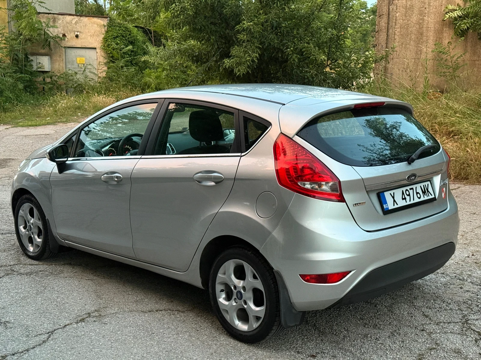 Ford Fiesta 1, 6 TDCI, снимка 4 - Автомобили и джипове - 54773679