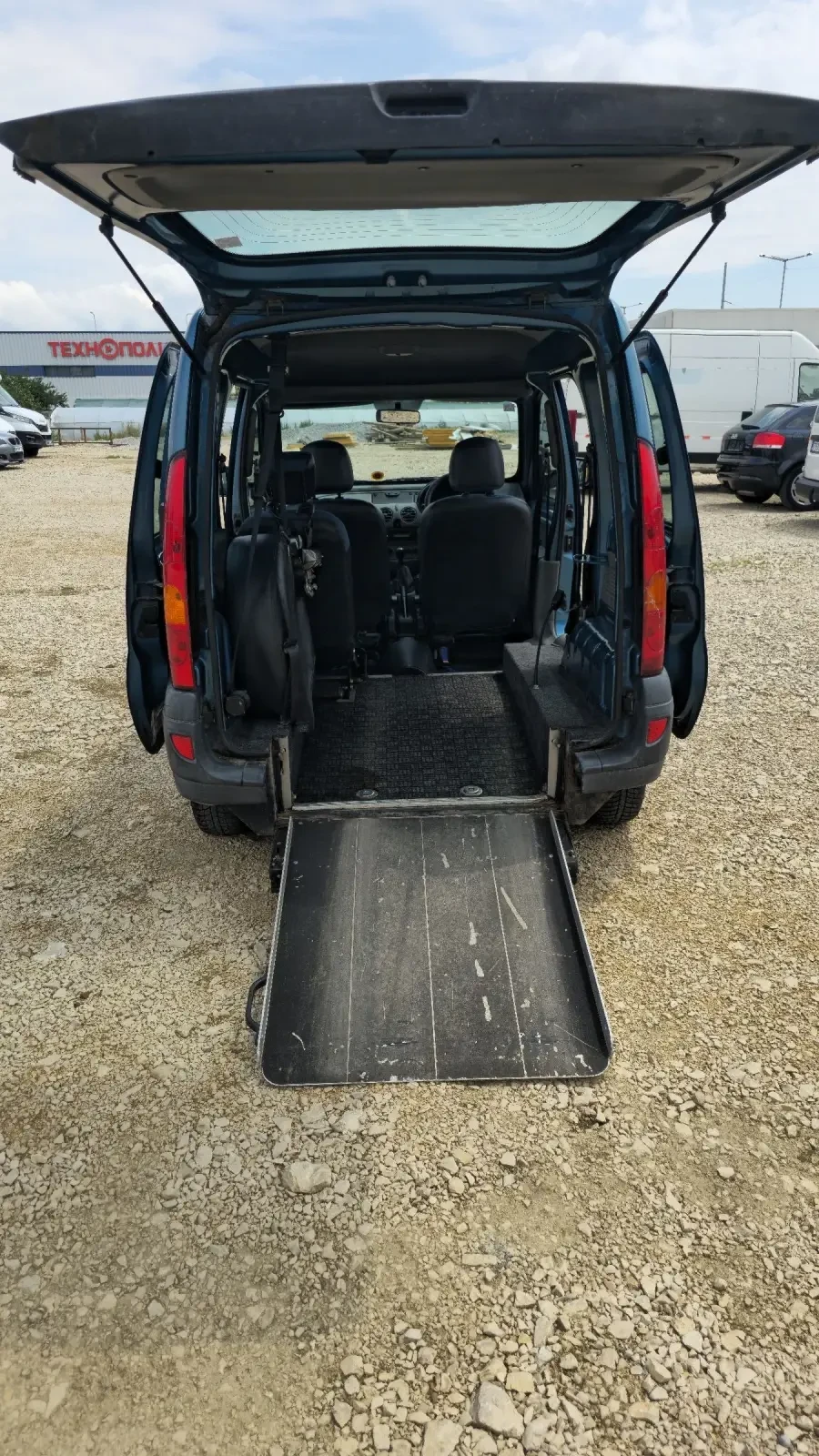 Renault Kangoo 1.2 16V, снимка 6 - Автомобили и джипове - 55010752