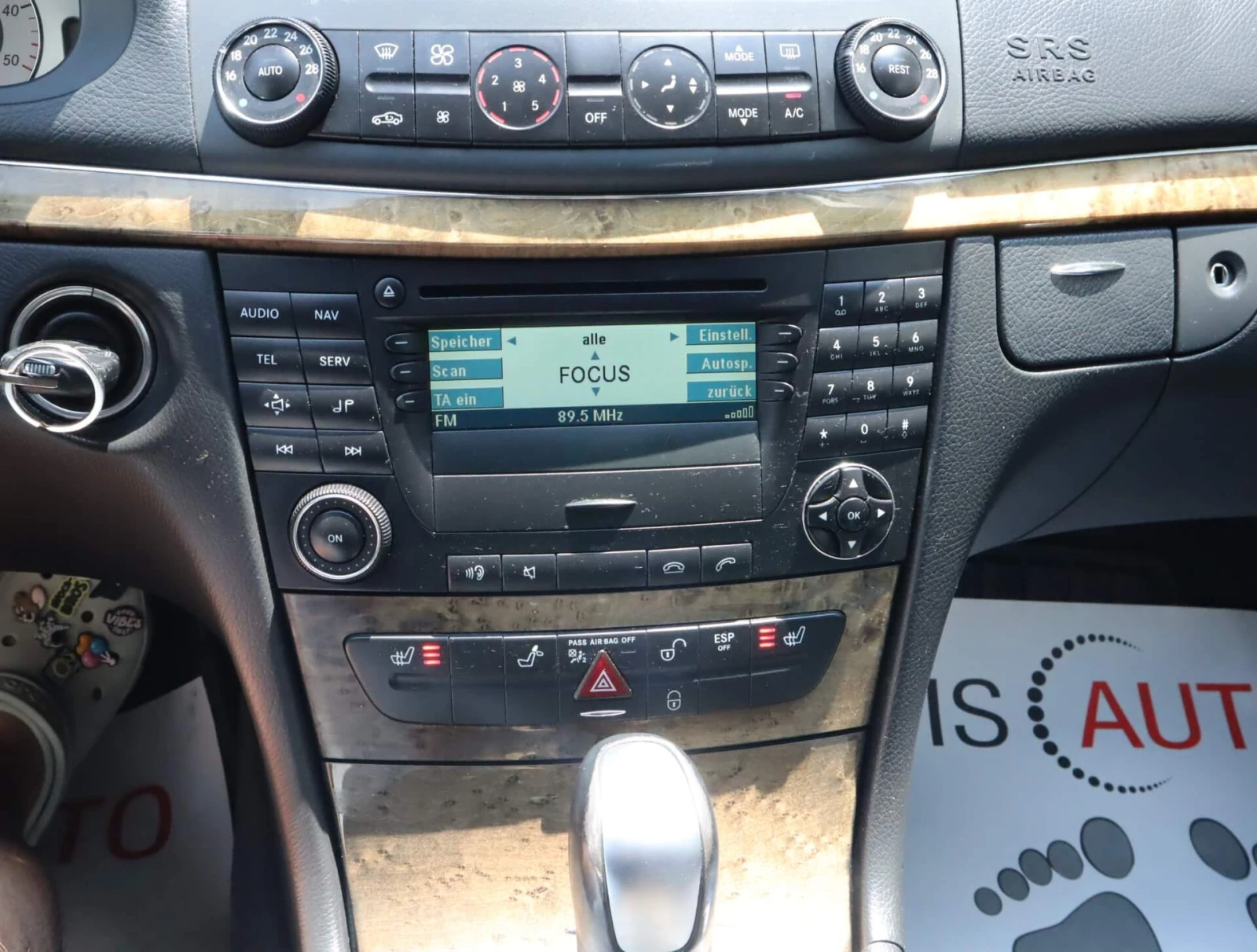 Mercedes-Benz E 280 CDI/Автомат/Подгрев/PDC/, снимка 11 - Автомобили и джипове - 55245408