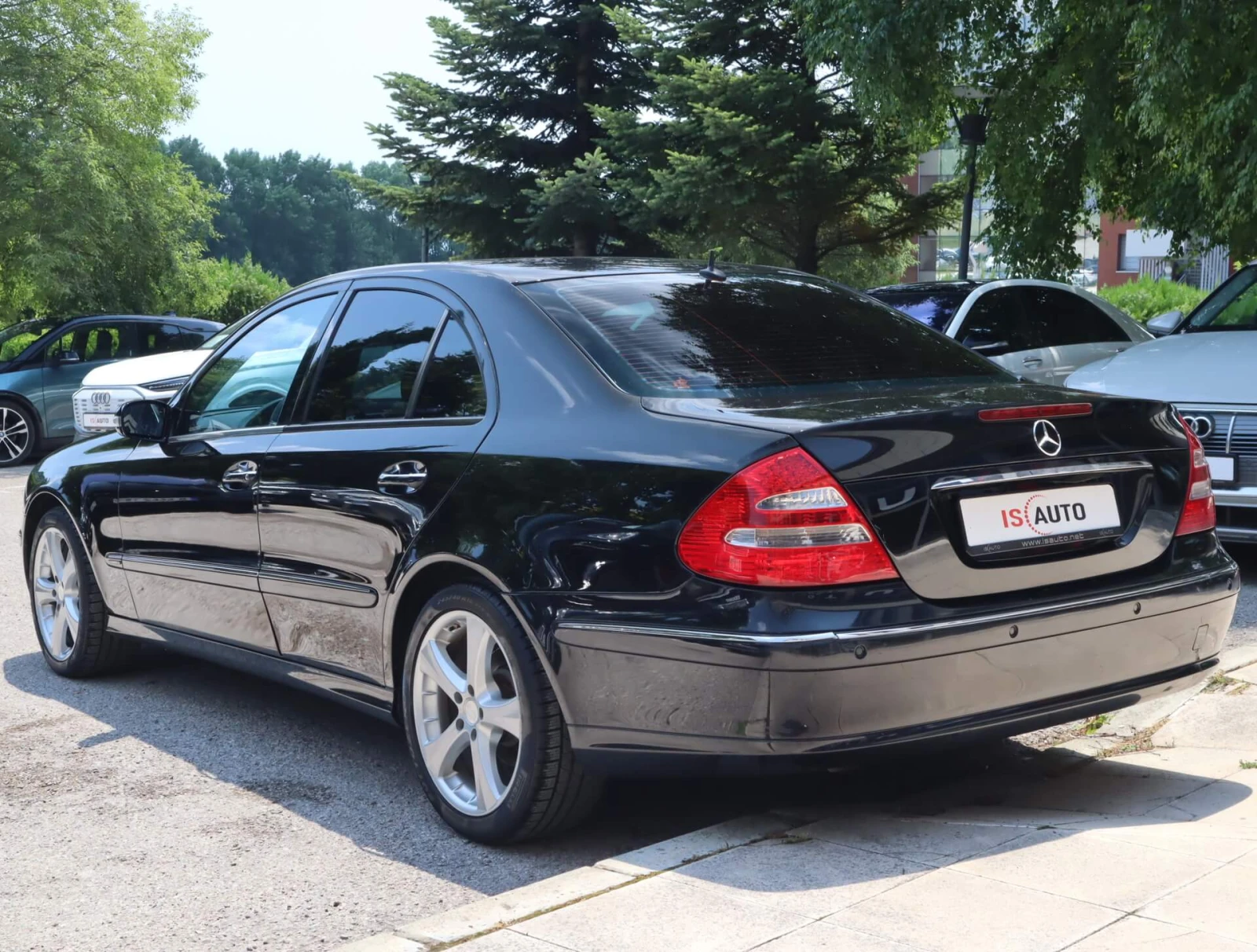 Mercedes-Benz E 280 CDI/Автомат/Подгрев/PDC/, снимка 6 - Автомобили и джипове - 55245408