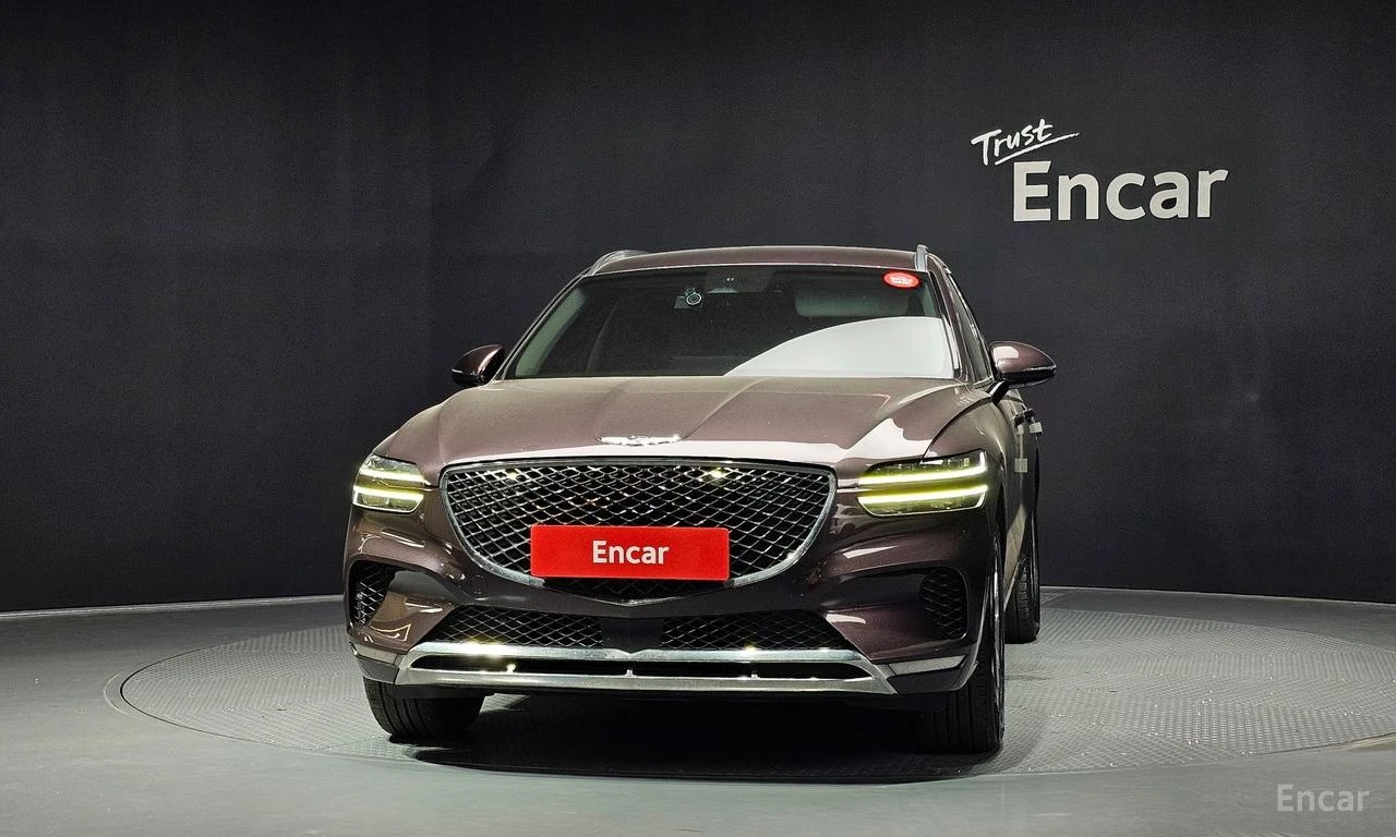 Genesis GV70 2.5T AWD* DISTRONIC* ПОДГРЕВ* ОБДУХВАНЕ* КАМЕРА* , снимка 2 - Автомобили и джипове - 55689339