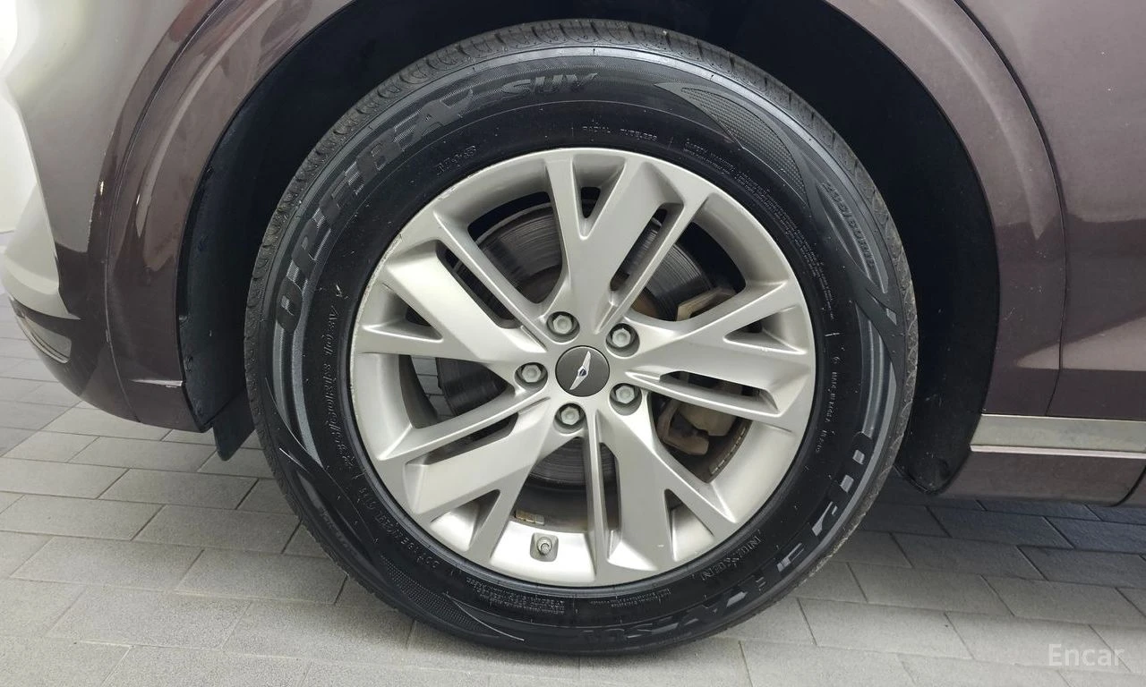 Genesis GV70 2.5T AWD* DISTRONIC* ПОДГРЕВ* ОБДУХВАНЕ* КАМЕРА* , снимка 5 - Автомобили и джипове - 55689339