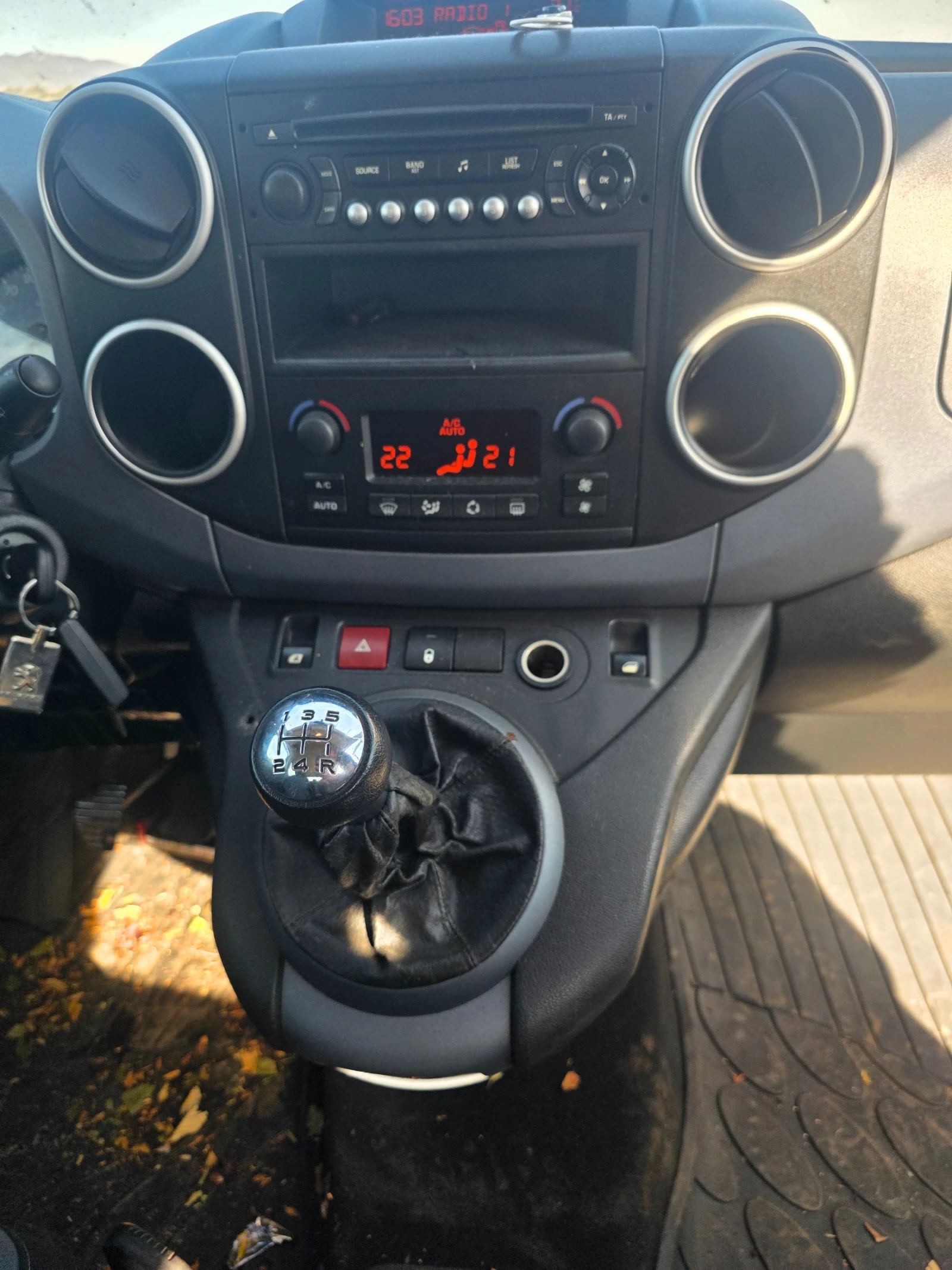 Peugeot Partner на части, снимка 9 - Автомобили и джипове - 56416241