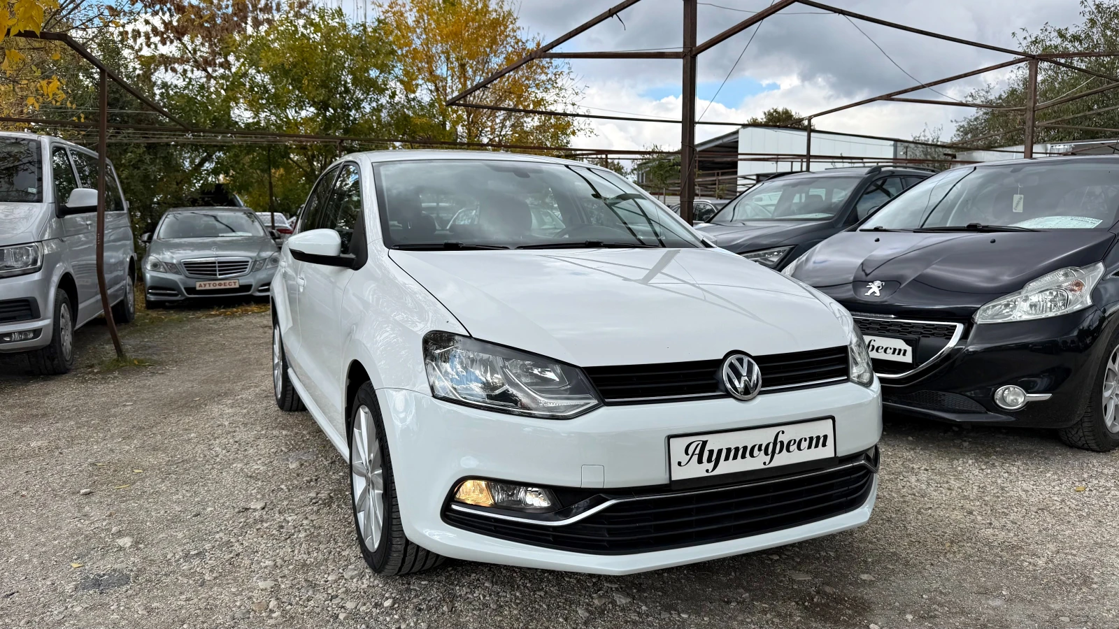 VW Polo 1.2TSI DSG FACELIFT, снимка 2 - Автомобили и джипове - 56532653