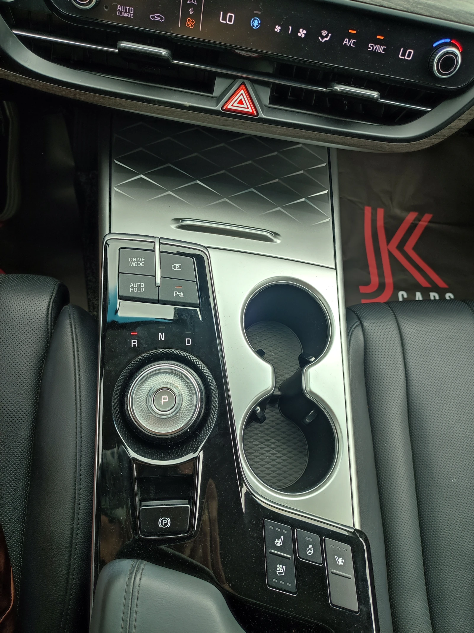 Kia K8, снимка 17 - Автомобили и джипове - 56561774