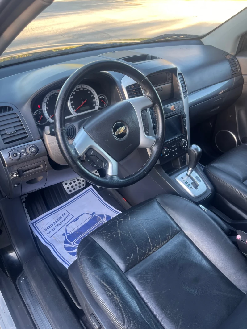 Chevrolet Captiva 3.2i V6 LPG 6+ 1, снимка 5 - Автомобили и джипове - 47664661