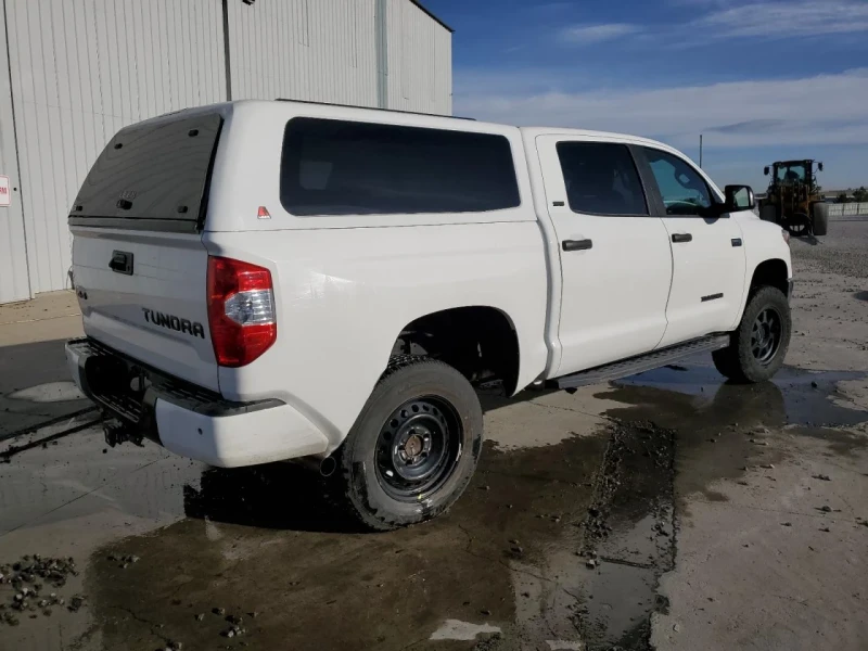 Toyota Tundra, снимка 3 - Автомобили и джипове - 48724642