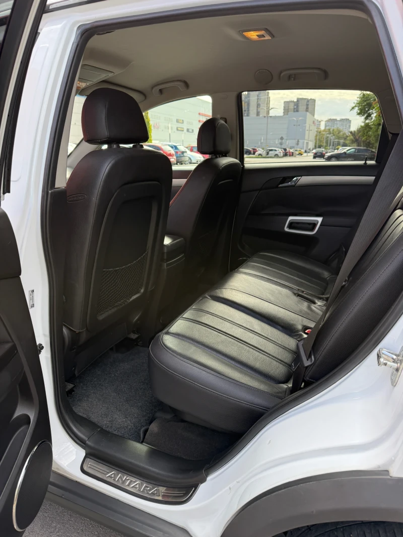 Opel Antara, снимка 11 - Автомобили и джипове - 52055339