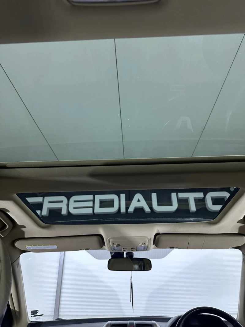 Honda Cr-v * NAVI* * Panorama* , снимка 12 - Автомобили и джипове - 52892843