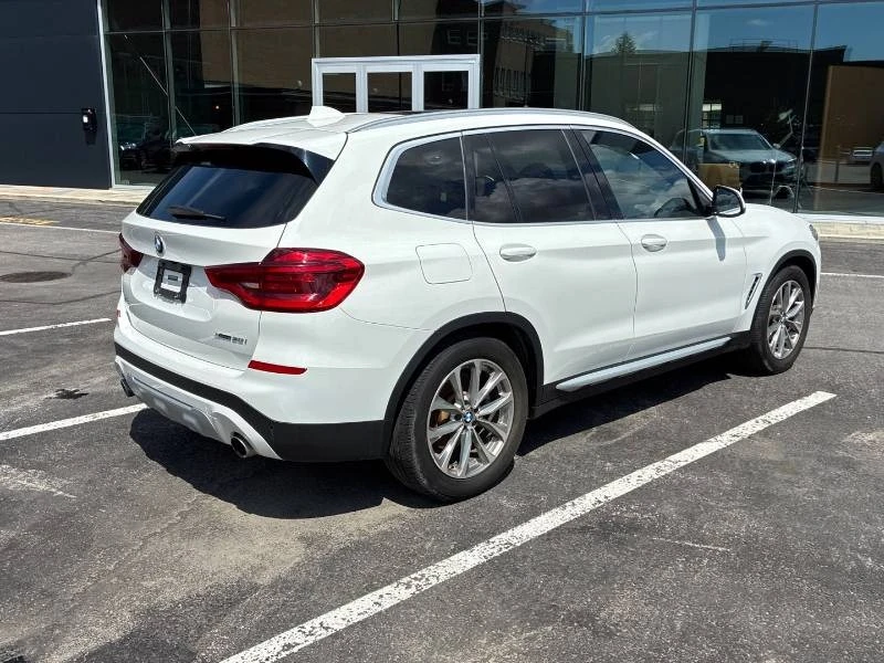 BMW X3 * xDrive30i * PANO * МЪРТВА ТОЧКА * CARFAX, снимка 5 - Автомобили и джипове - 55643239