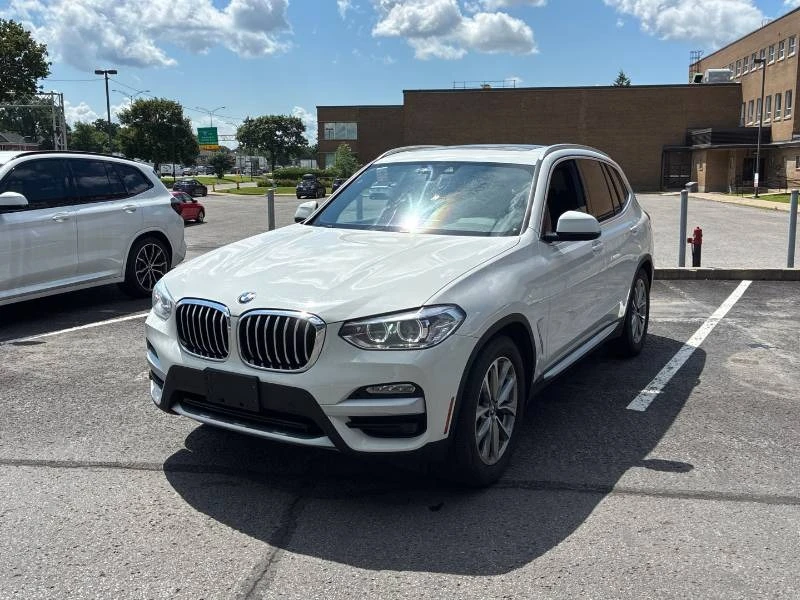 BMW X3 * xDrive30i * PANO * МЪРТВА ТОЧКА * CARFAX