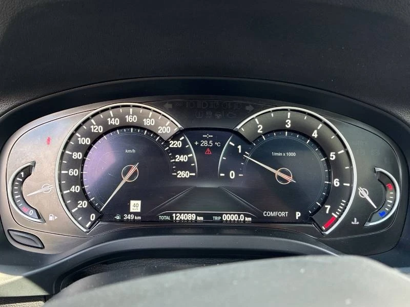 BMW X3 * xDrive30i * PANO * МЪРТВА ТОЧКА * CARFAX, снимка 9 - Автомобили и джипове - 55643239