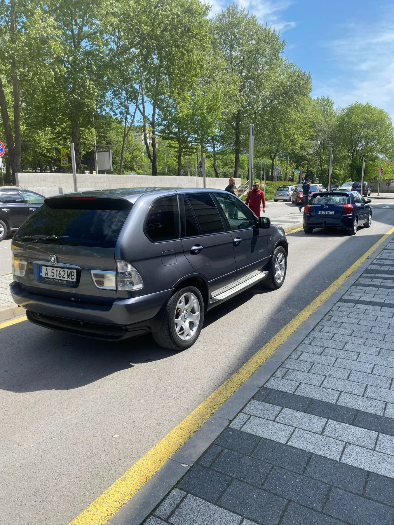 BMW X5  - изображение 2