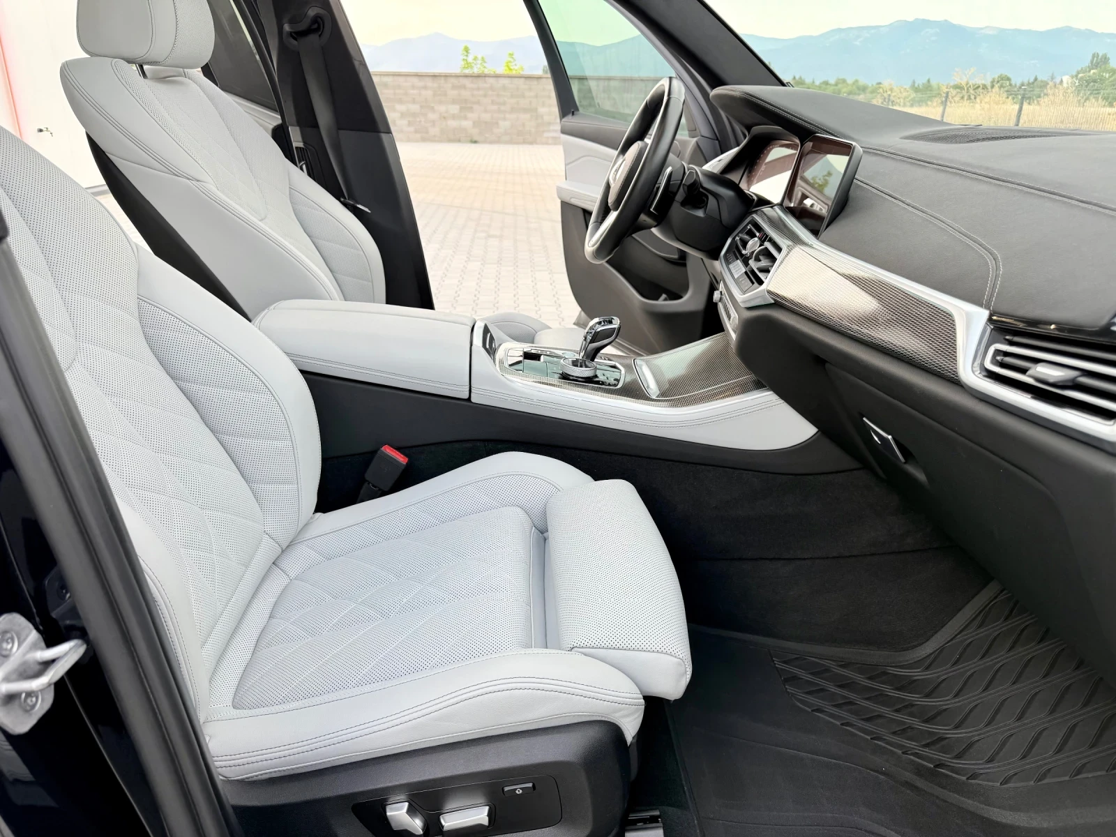 BMW X5 4.0/Laser/Swarovski/HUD/Mild-Hybrid | Mobile.bg � ����������� 15