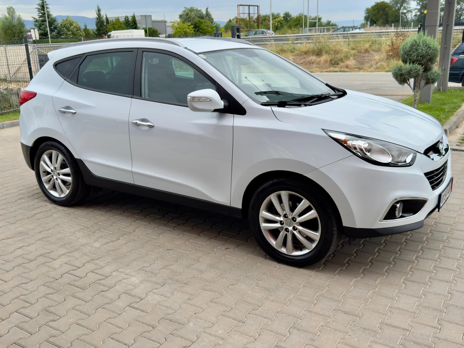 Hyundai IX35 2.0CRDI, * 4x4* 136-коня, Внос, ,  - изображение 3