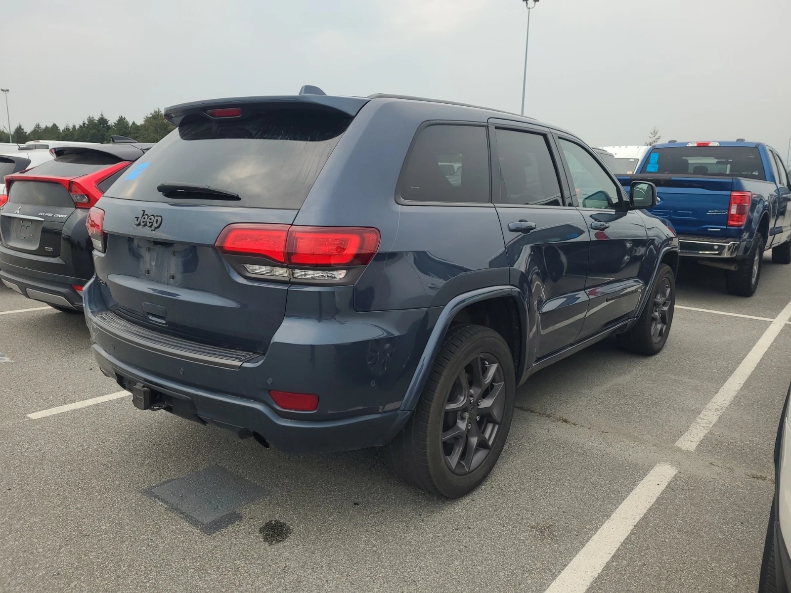 Jeep Grand cherokee 80TH ANNIVERSARY EDITION (CARFAX) - изображение 3